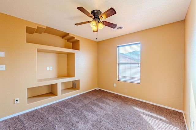 10416 Rosefinch Drive NW, Albuquerque, NM 87114