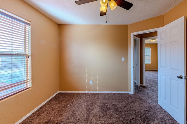 10416 Rosefinch Drive NW, Albuquerque, NM 87114