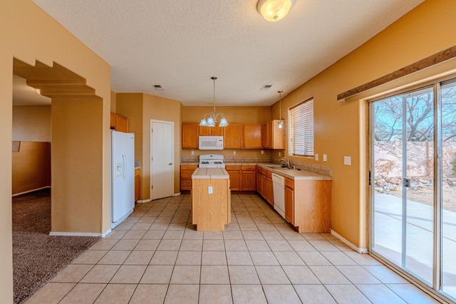 10416 Rosefinch Drive NW, Albuquerque, NM 87114