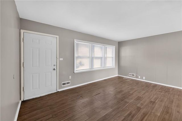 11417 SYCAMORE Terrace, Kansas City, MO 64134