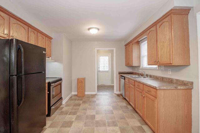 402 Britton Springs Road, Clarksville, TN 37042