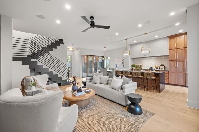 601 S 9th St, Nashville, TN 37206