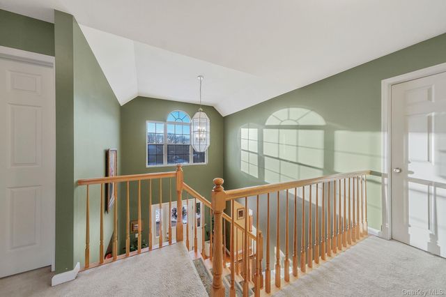 5 Old Neck Court, Manorville, NY 11949