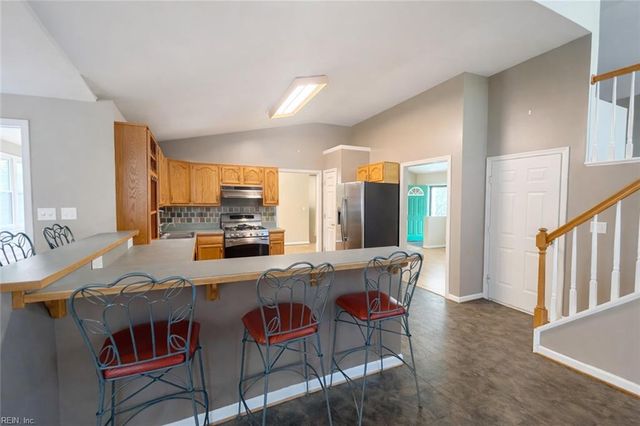 15211 Strawberry Plains Rd, Ivor, VA 23866