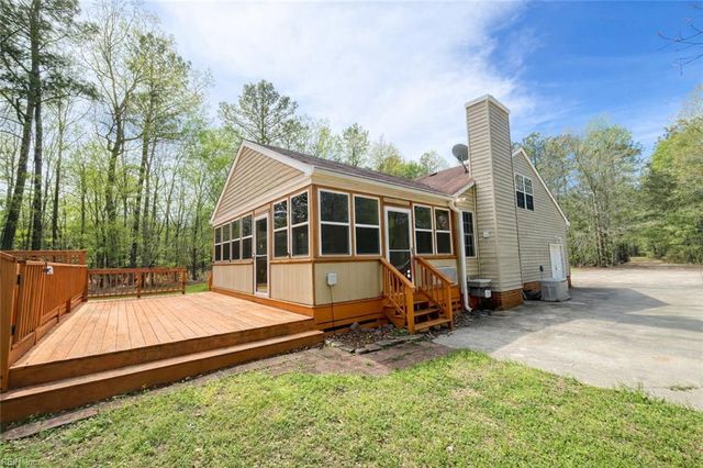 15211 Strawberry Plains Rd, Ivor, VA 23866