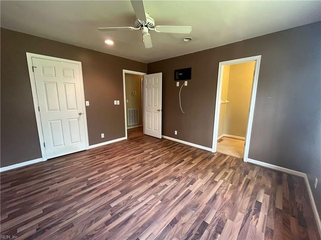 15211 Strawberry Plains Rd, Ivor, VA 23866
