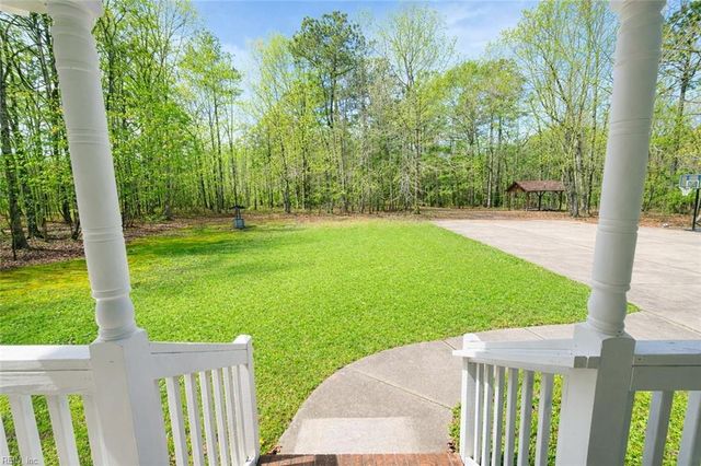 15211 Strawberry Plains Rd, Ivor, VA 23866