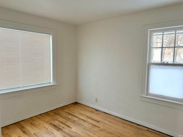 2405 E 3Rd Street, Anderson, IN 46012