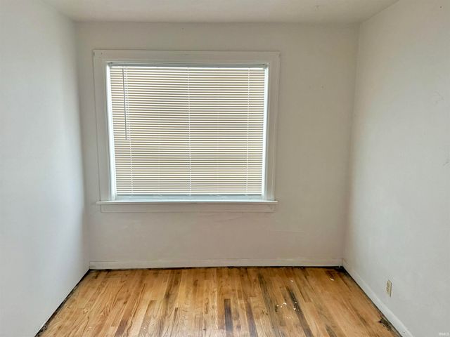 2405 E 3Rd Street, Anderson, IN 46012