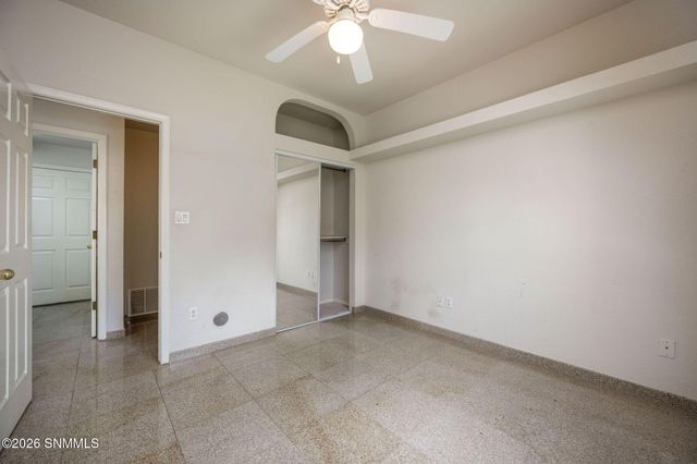 2122 Desert Greens Drive, Las Cruces, NM 88011
