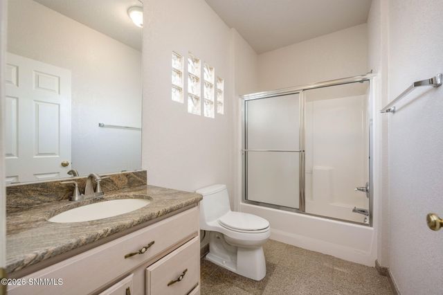 2122 Desert Greens Drive, Las Cruces, NM 88011