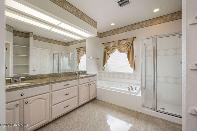 2122 Desert Greens Drive, Las Cruces, NM 88011