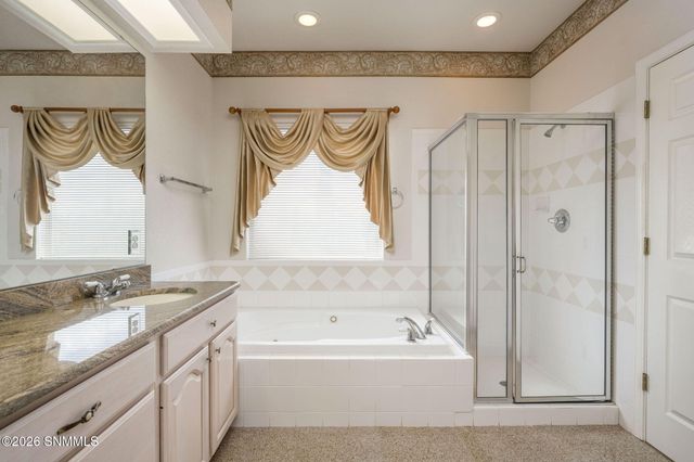 2122 Desert Greens Drive, Las Cruces, NM 88011