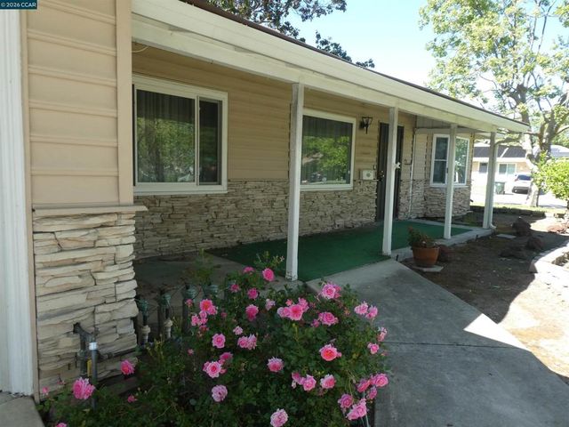 1906 Carolyn Dr, Pleasant Hill, CA 94523