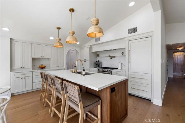 22510 Decoro Drive, Saugus, CA 91350