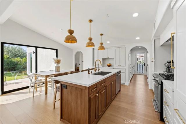 22510 Decoro Drive, Saugus, CA 91350