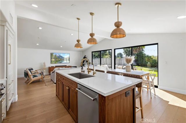 22510 Decoro Drive, Saugus, CA 91350