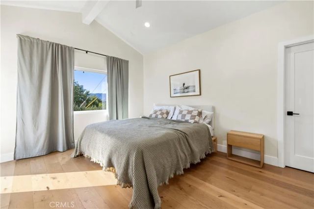 22510 Decoro Drive, Saugus, CA 91350