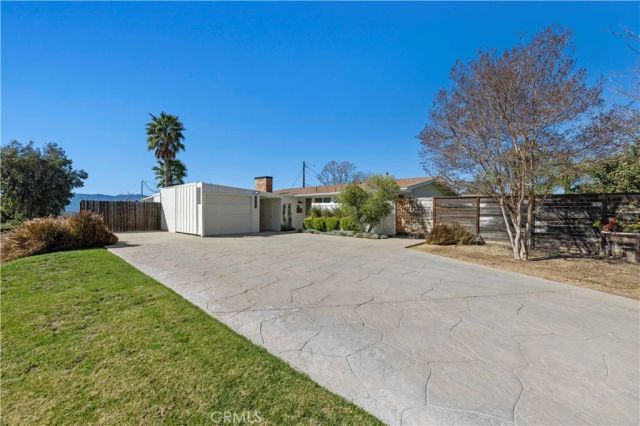 22510 Decoro Drive, Saugus, CA 91350