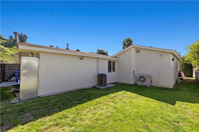 22510 Decoro Drive, Saugus, CA 91350