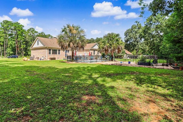151 Poplar Creek Drive, Elloree, SC 29047