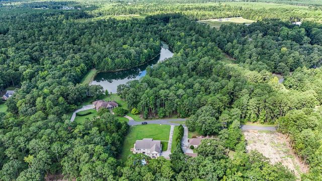151 Poplar Creek Drive, Elloree, SC 29047