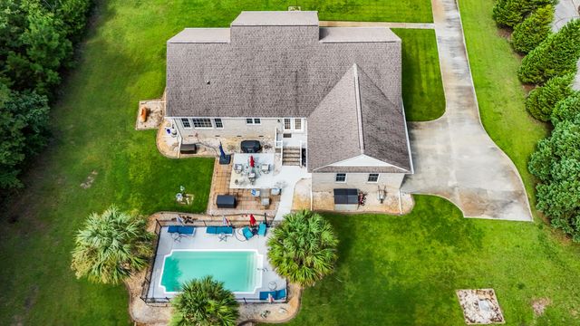 151 Poplar Creek Drive, Elloree, SC 29047