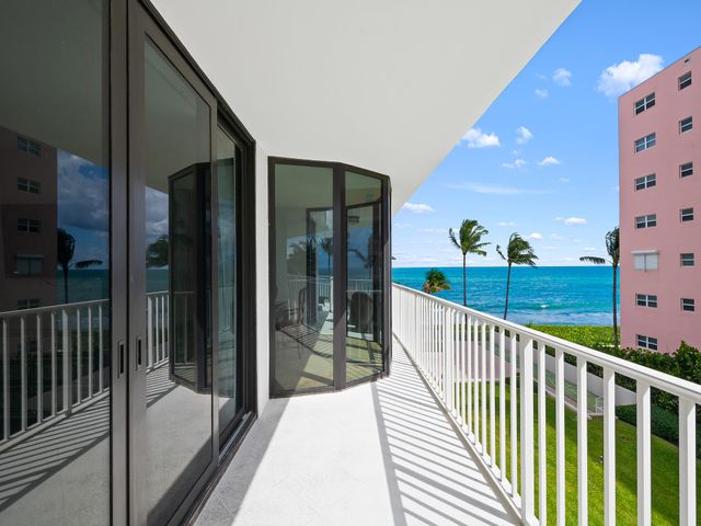 2917 S Ocean Boulevard 304, Highland Beach, FL 33487