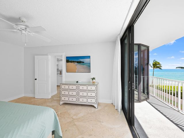 2917 S Ocean Boulevard 304, Highland Beach, FL 33487