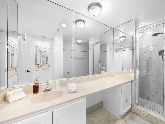 2917 S Ocean Boulevard 304, Highland Beach, FL 33487