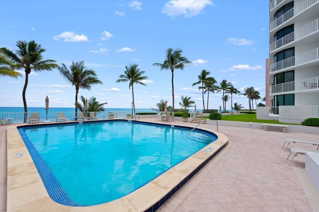 2917 S Ocean Boulevard 304, Highland Beach, FL 33487