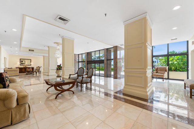 2917 S Ocean Boulevard 304, Highland Beach, FL 33487