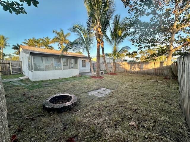 634 Oak Street, Boynton Beach, FL 33435