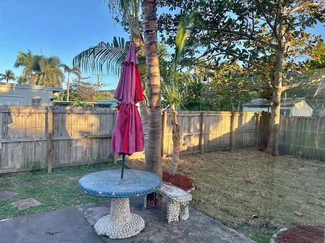 634 Oak Street, Boynton Beach, FL 33435