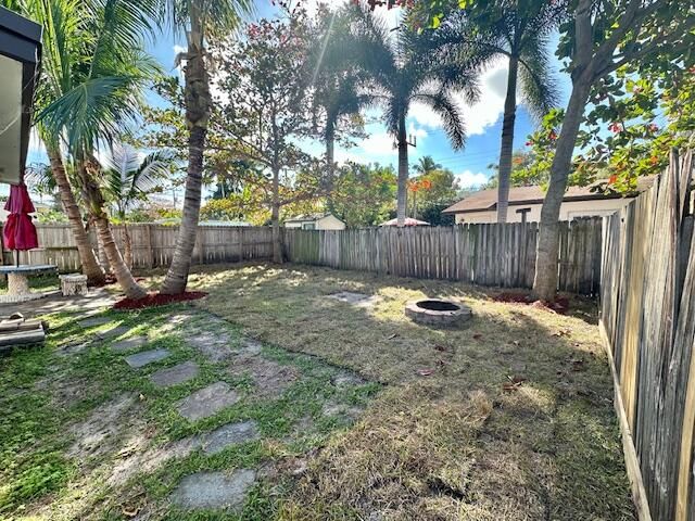 634 Oak Street, Boynton Beach, FL 33435