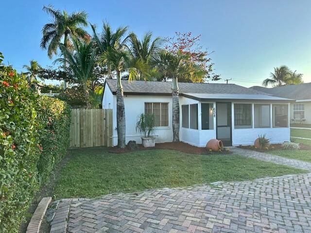 634 Oak Street, Boynton Beach, FL 33435