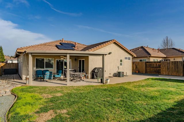 1028 Shakeley Ln, Ione, CA 95640