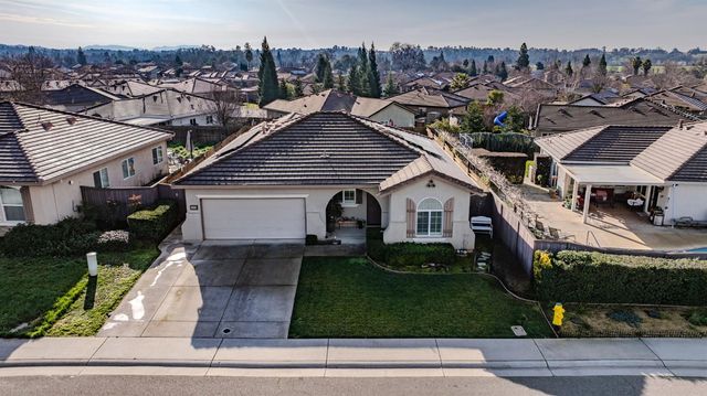 1028 Shakeley Ln, Ione, CA 95640