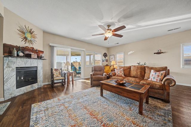 1028 Shakeley Ln, Ione, CA 95640