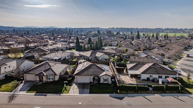 1028 Shakeley Ln, Ione, CA 95640