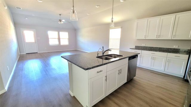 418 Wydown Drive, Princeton, TX 75407