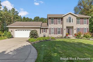 3733 Webber Pines Drive, Grand Rapids, MI 49525