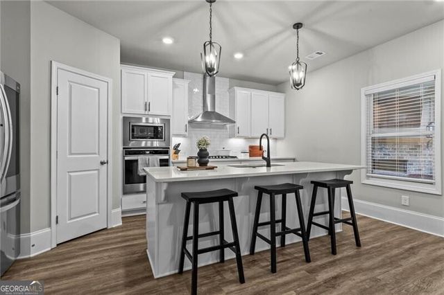 1881 Grand Lanier Drive, Buford, GA 30518