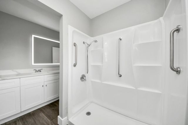 15423 Ridingwood Drive, Houston, TX 77489