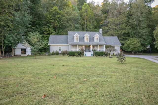 867 Fairgrounds Rd, Ashland City, TN 37015