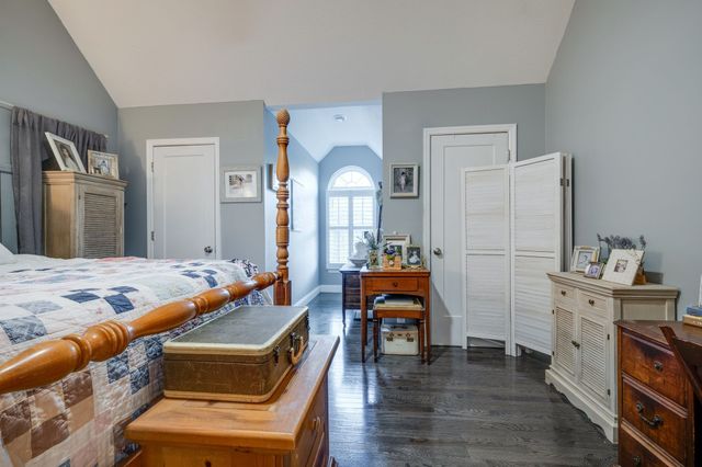 867 Fairgrounds Rd, Ashland City, TN 37015