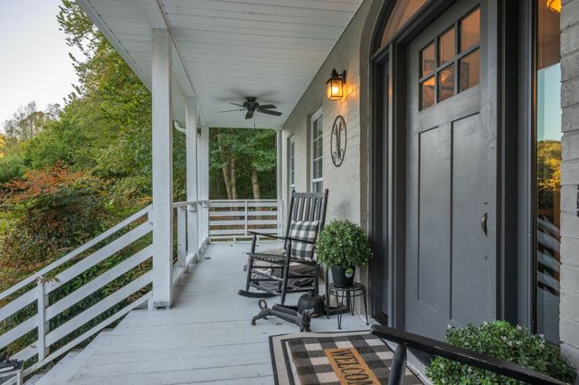 867 Fairgrounds Rd, Ashland City, TN 37015