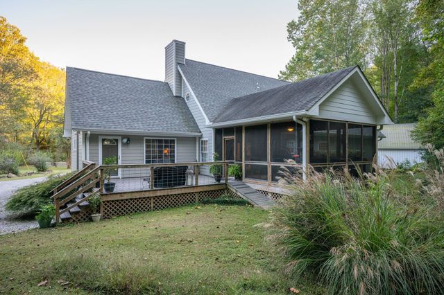 867 Fairgrounds Rd, Ashland City, TN 37015