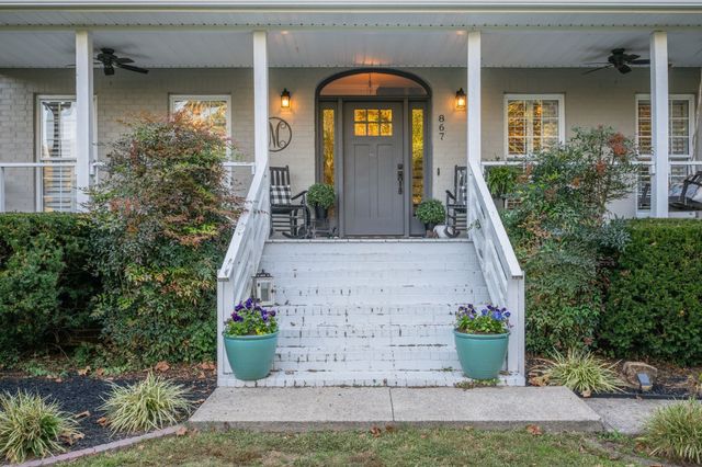 867 Fairgrounds Rd, Ashland City, TN 37015