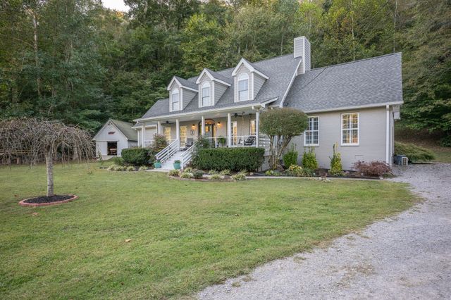 867 Fairgrounds Rd, Ashland City, TN 37015